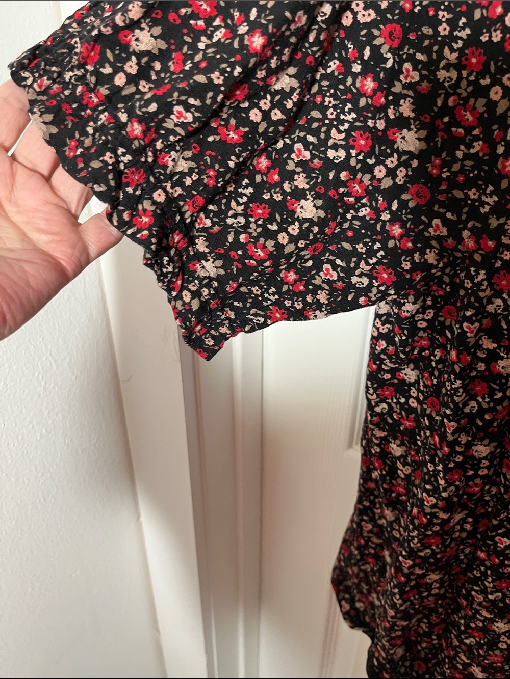 Lucky Brand Black V-Neck Tunic with Red, Pink, and Cream Floral Print - Picture 8 of 9